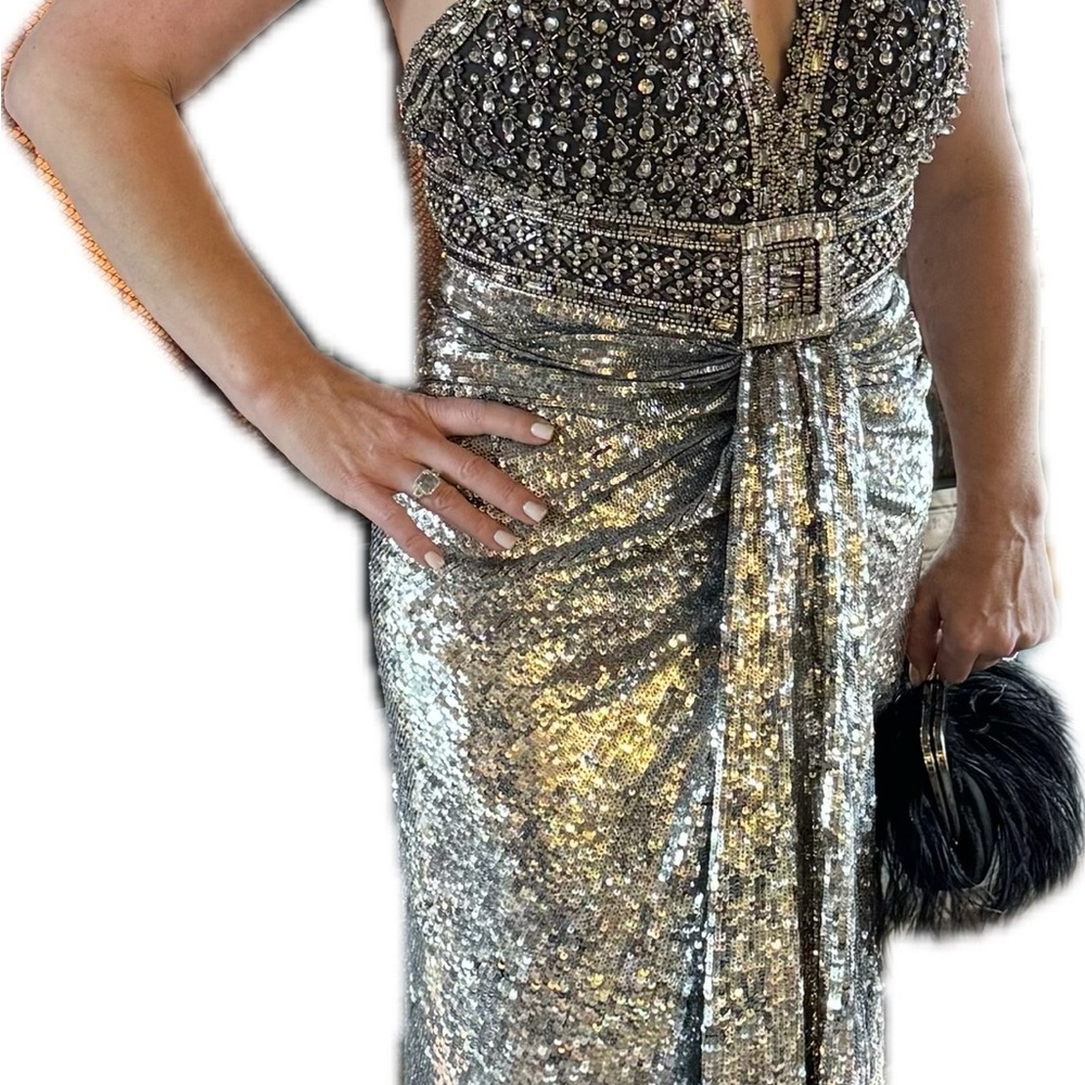 Jenny Packham Hero Crystal-embellished sequined tulle halterneck gown - Picture 3 of 5